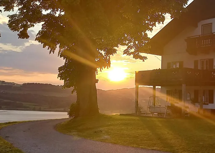 Lägenhetshotell Roiderhof Irrsee Oberhofen am Irrsee